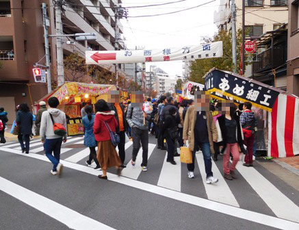 出口になっている歩道